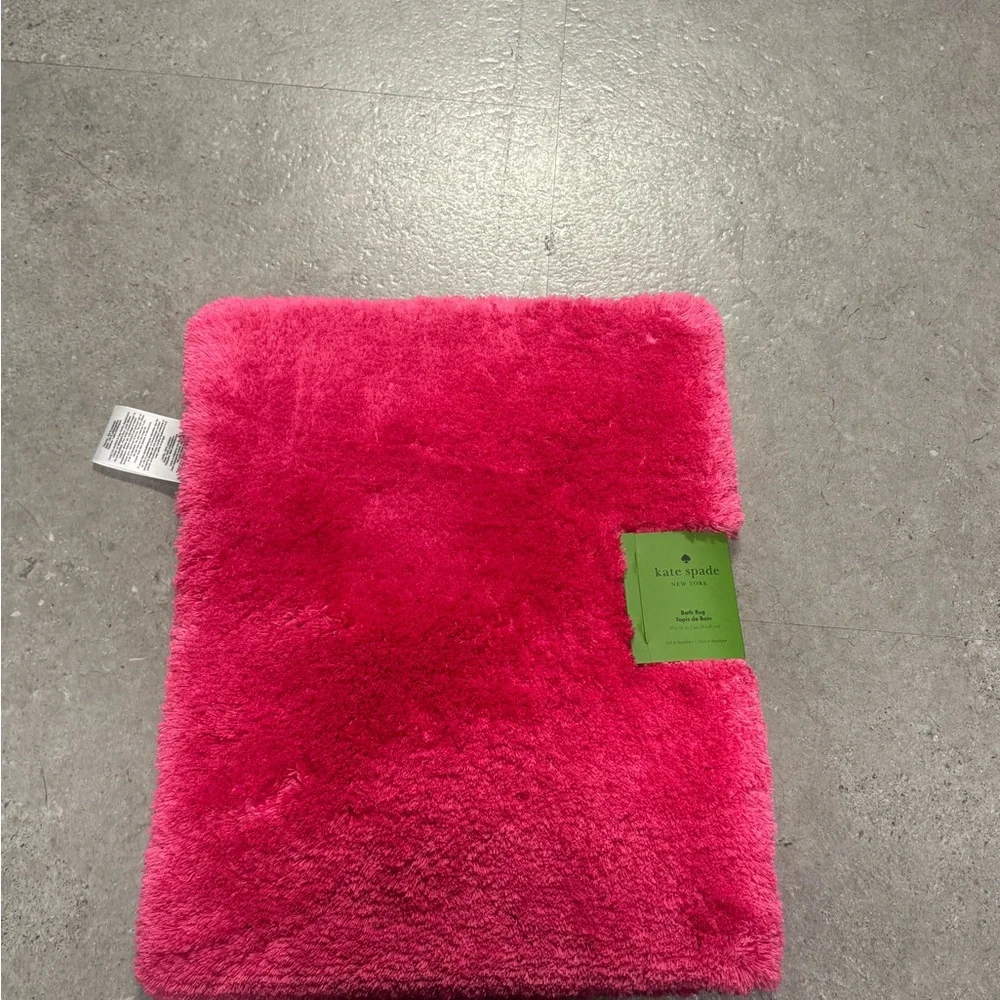 Kate Spade 20X32 Vibrant Pink Bath Mat